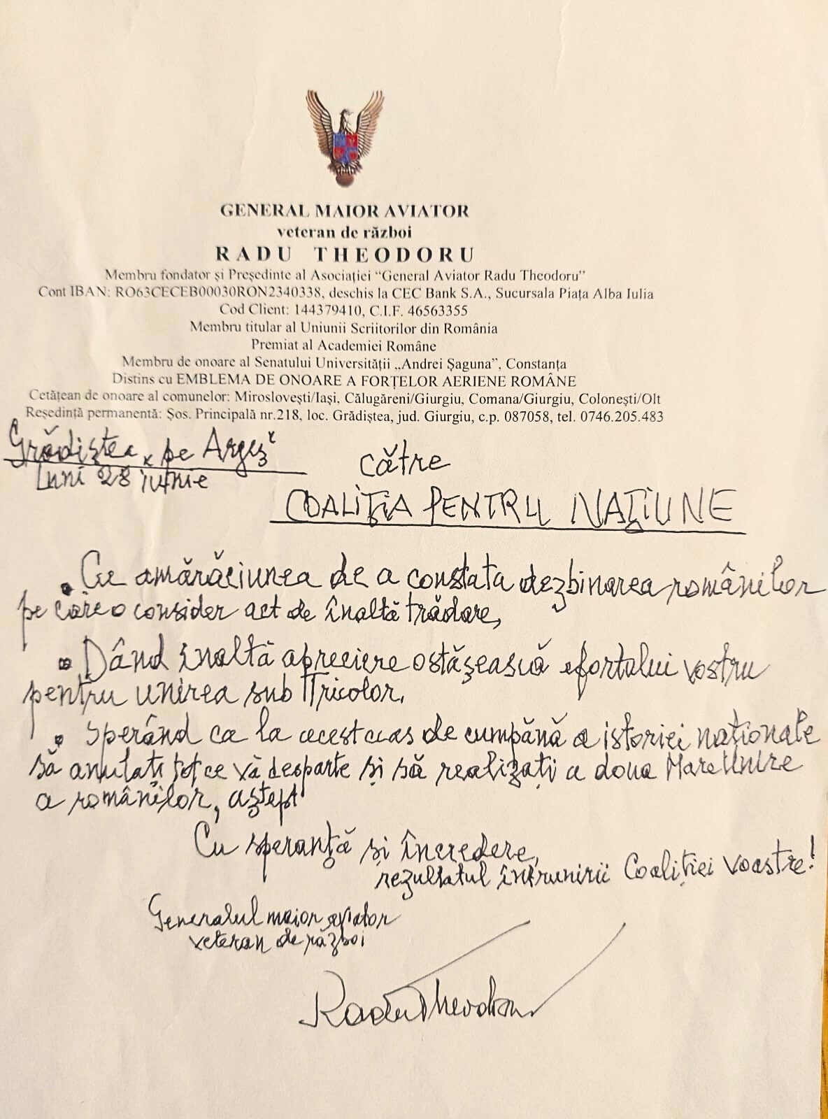 Generalul maior aviator
Radu Theodoru (veteran de război) și Statul Major al Comandamentului Vlad Țepeș